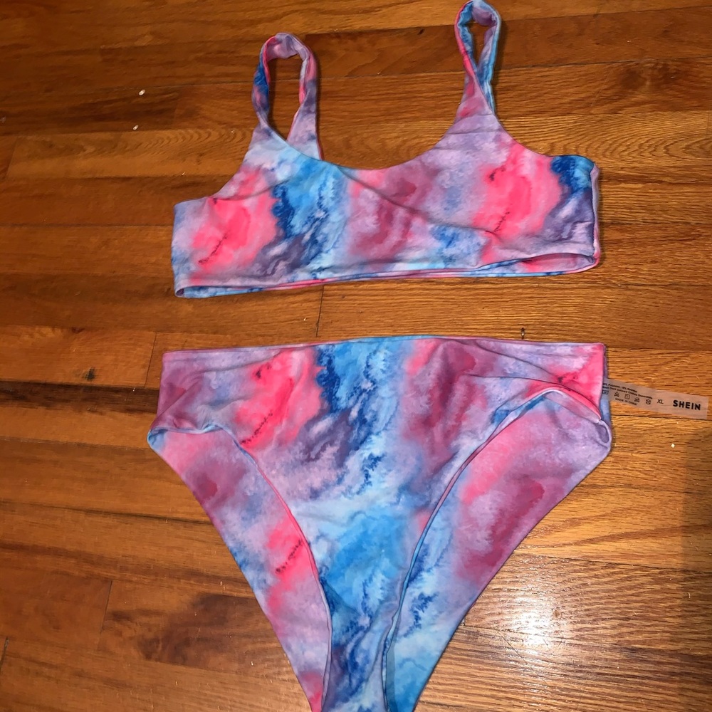 Bikini